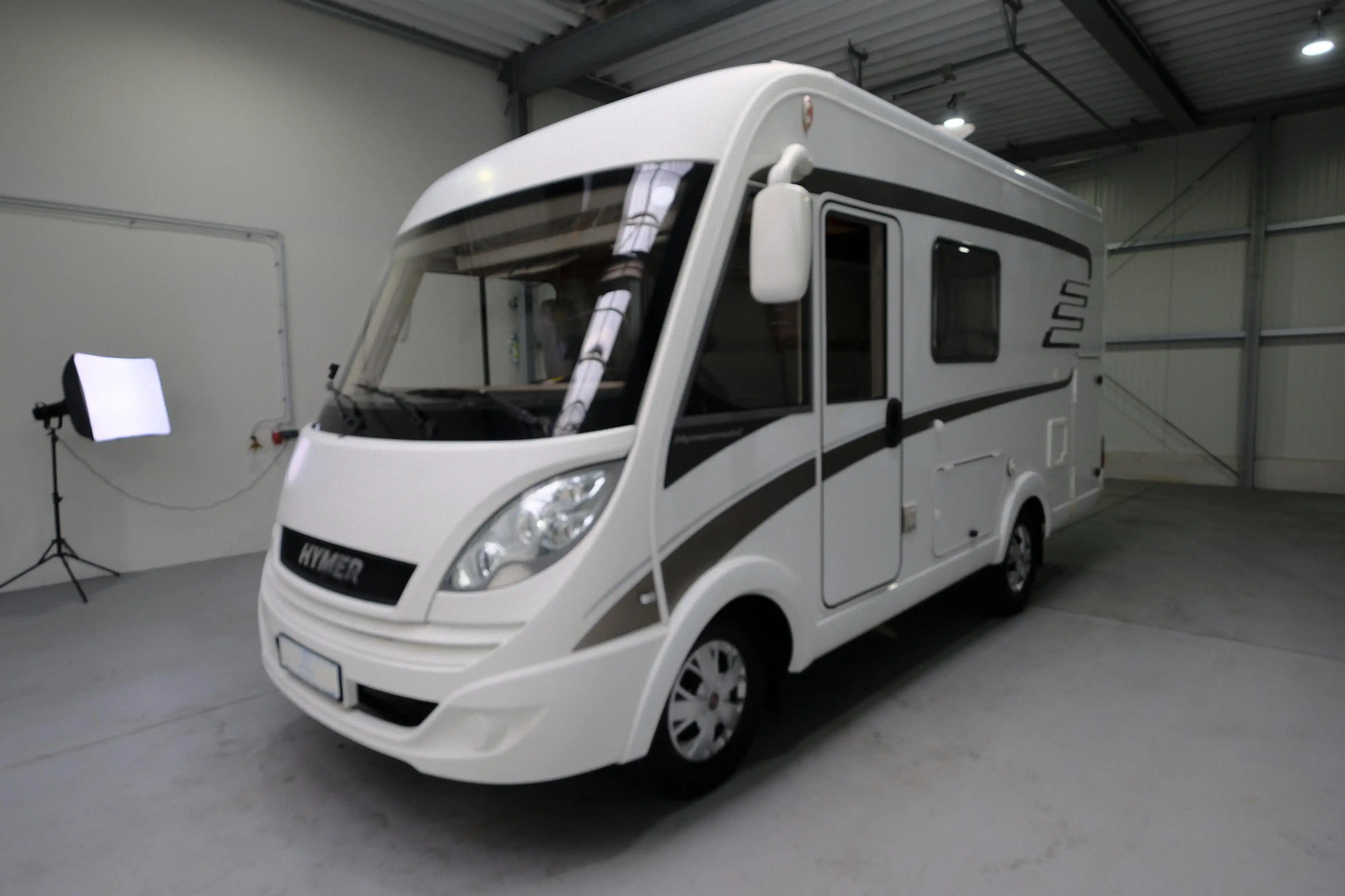 HYMER-ERIBA B 504